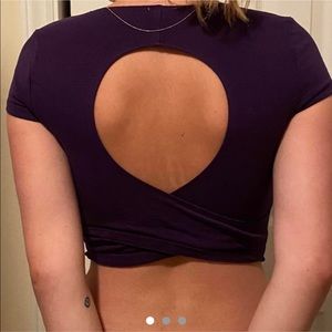 Perfect condition, adorable crop top that matches with everything! Cute cut out!